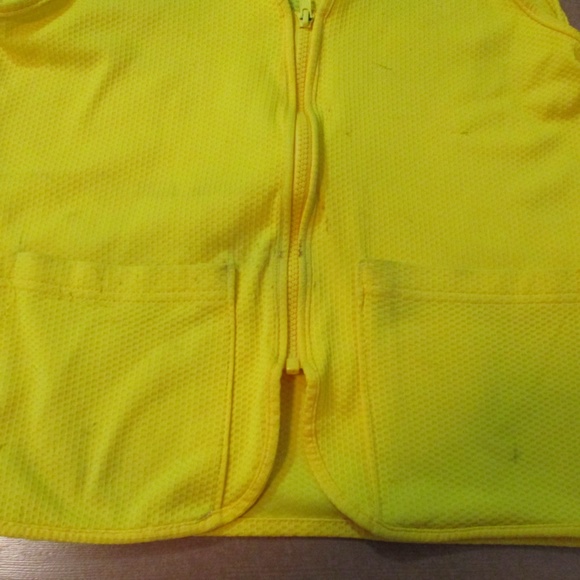 Walmart Associate Yellow Zip Uniform Employee Work Vest Unisex Sz XS - Picture 2 of 5